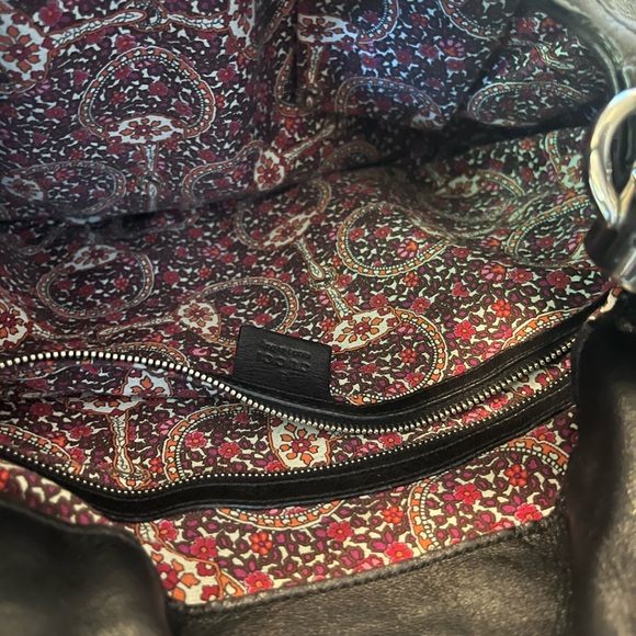 GUCCI Runway Hobo EUC - Picture 9 of 16